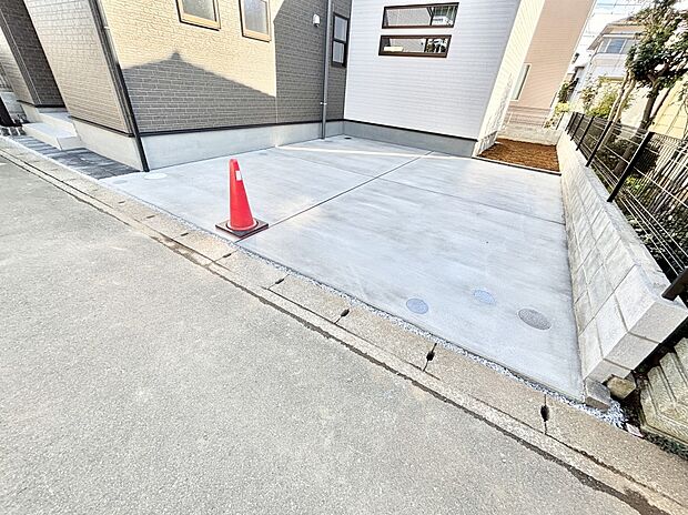 【駐車場】生活に欠かせない駐車スペース。