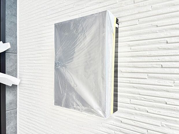 【その他現地】シンプルなデザインのポスト