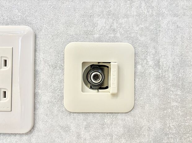 【その他設備(ガスコンセント)】すぐにお部屋が柔らかく温まるガスファンヒーター設置可能なガスコンセント付!