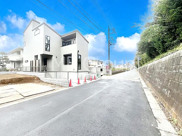 【前面道路含む現地写真】ここから始まる新生活を応援いたします