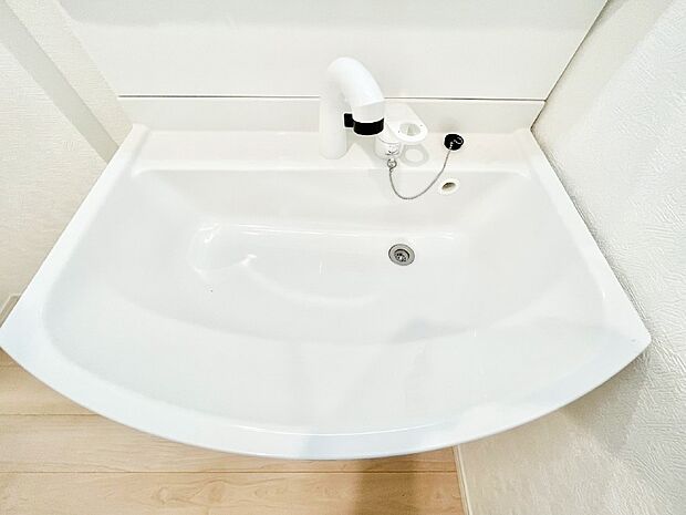 【ハンドシャワー水栓】ハンドシャワー付き！使いやすい洗面台。