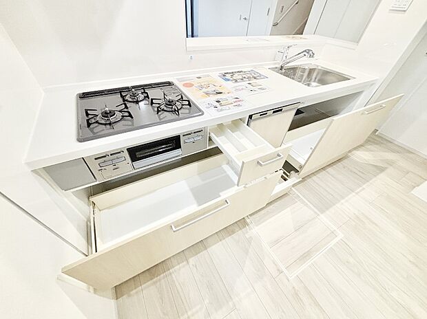 【その他設備(スライド収納)】使いやすさを優先したスライド式収納タイプ！