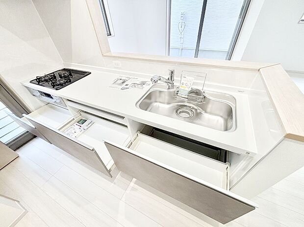 【その他設備(スライド収納)】使いやすさを優先したスライド式収納タイプ！