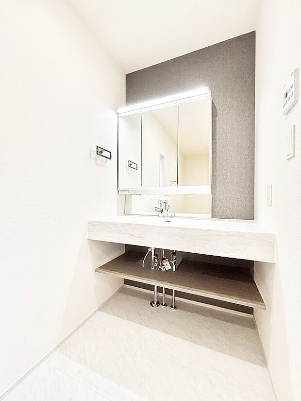 【洗面台・洗面所】機能性に優れた洗面化粧台