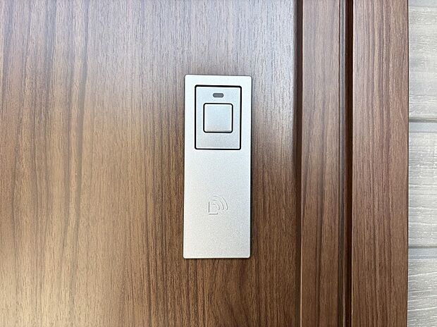 【その他現地】スマートに開錠できる電子キー