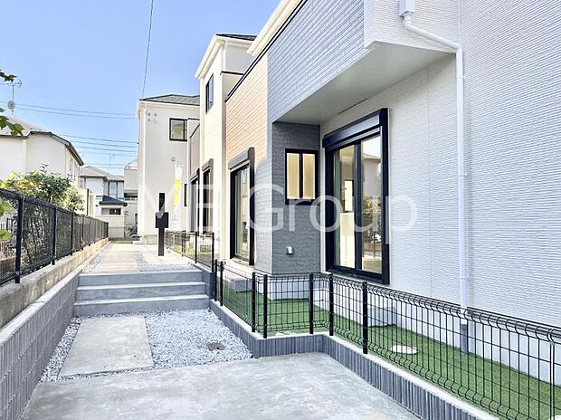 【現地外観写真】ゆとりが笑顔を生む心地よい生活