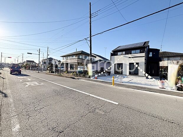 【前面道路含む現地写真】堂々完成！！ ここから始まる新生活を応援いたします！ 