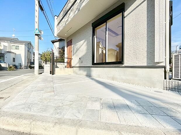 【駐車場】生活に欠かせない駐車スペース。