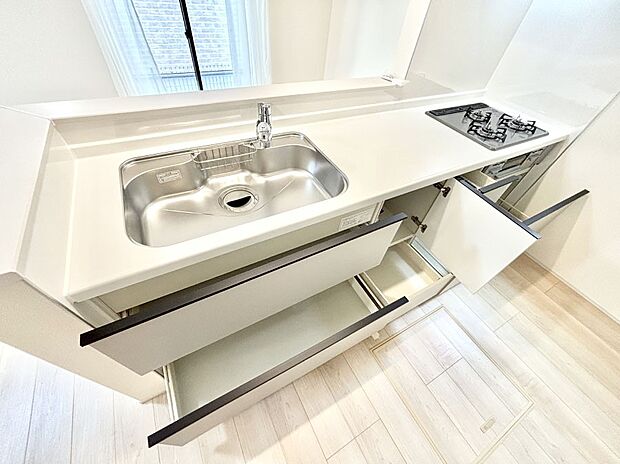 【その他設備(スライド収納)】使いやすさを優先したスライド式収納タイプ!