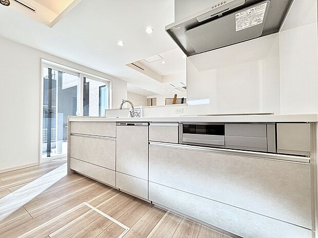 【キッチン】お料理を効率的に、楽しく！システムキッチン  