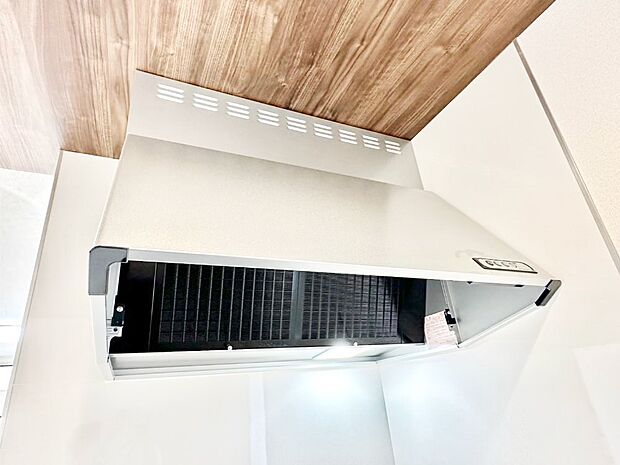 【その他設備(レンジフード)】基本的なお手入れはフィルターのみ！お手入れのしやすさも魅力です。