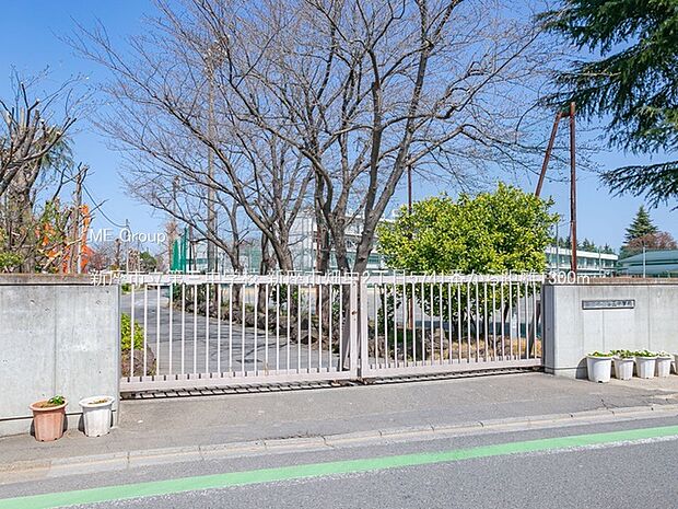 新座市立第三中学校（約1,300m）