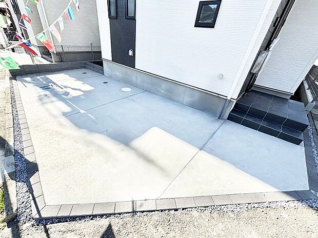 【駐車場】生活に欠かせない駐車スペース。