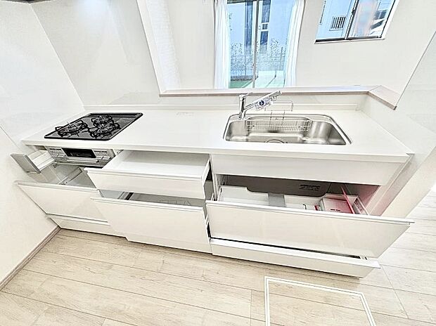 【その他設備(スライド収納)】使いやすさを優先したスライド式収納タイプ！