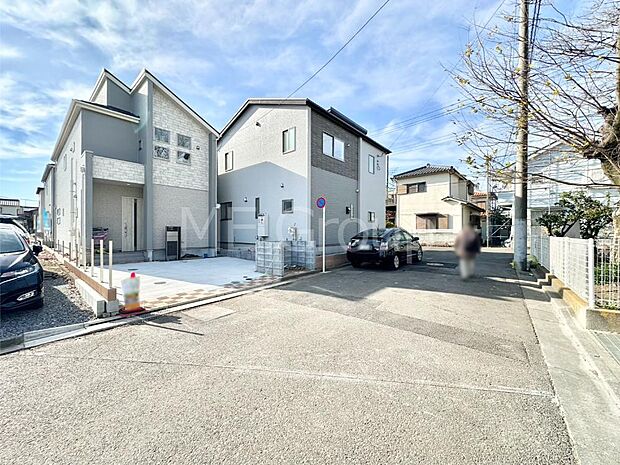 【前面道路含む現地写真】堂々完成！！ ここから始まる新生活を応援いたします！ 