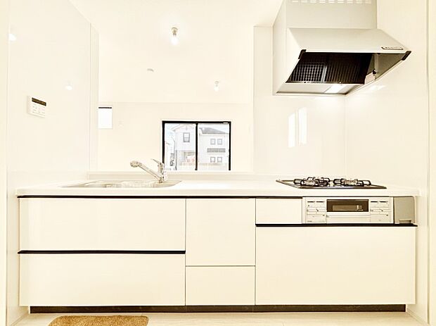 【キッチン】毎日使うキッチンだから、使いやすさ&お手入れのしやすさにこだわりました