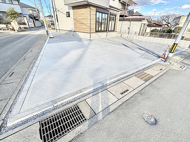 【駐車場】生活に欠かせない駐車スペース。