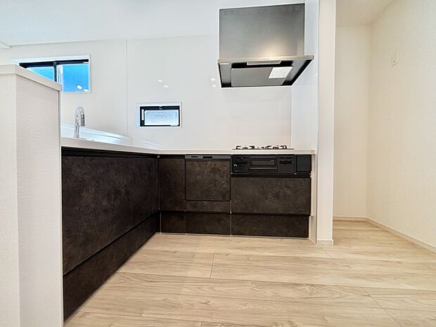 【キッチン】お料理を効率的に、楽しく！システムキッチン  