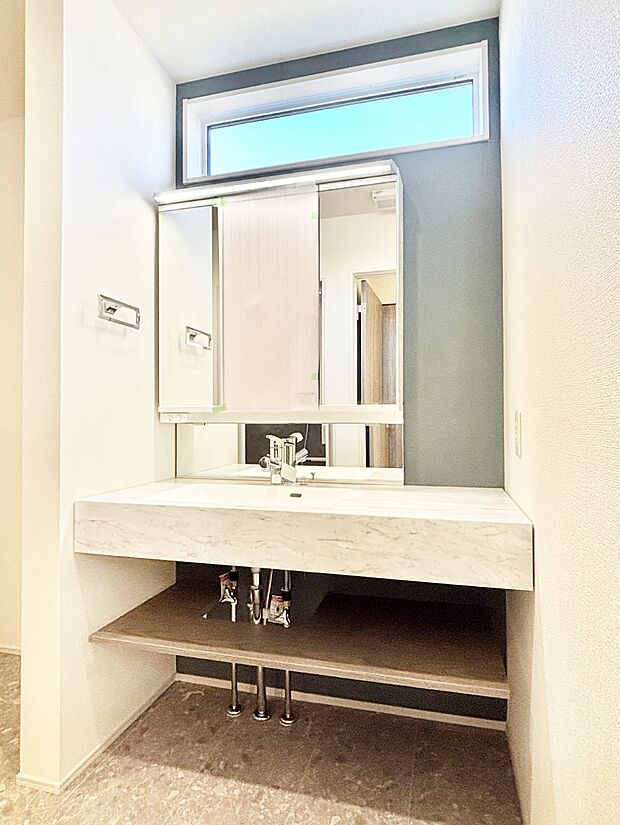 【洗面台・洗面所】収納力と機能性に優れた洗面化粧台