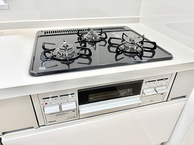 【その他設備(レンジフード)】基本的なお手入れはフィルターのみ！お手入れのしやすさも魅力です。