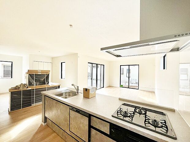 【キッチン】お料理を効率的に、楽しく！システムキッチン  