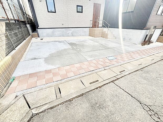 【駐車場】生活に欠かせない駐車スペース。