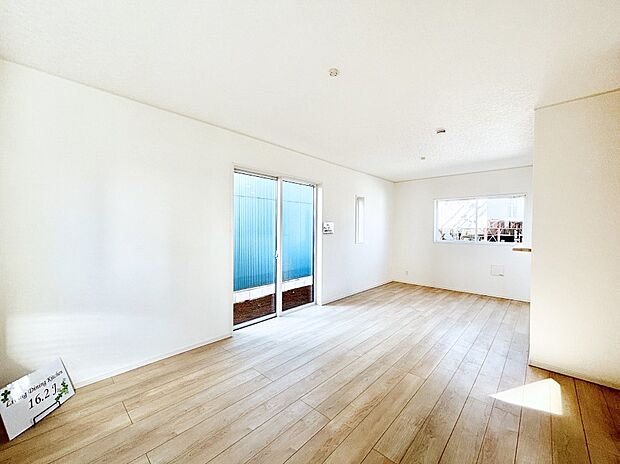 【ダイニング】16.2帖のLDKは家族みんなの快適空間!家族のつながりを強くする大事なスペースです。