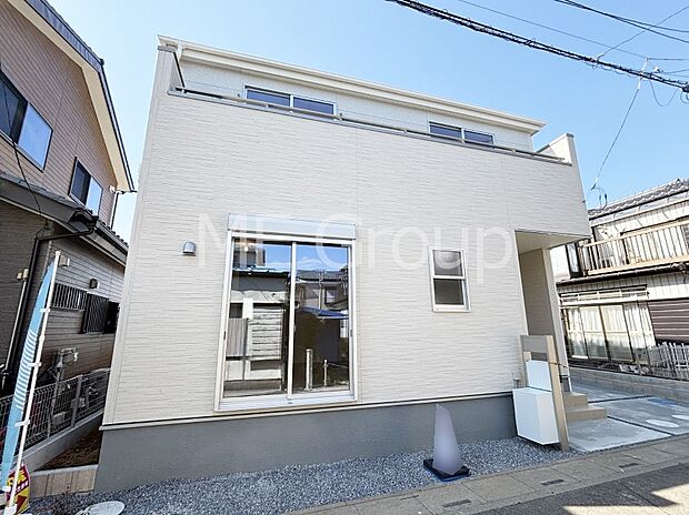 【現地外観写真】溢れる陽光でご家族の笑顔も輝く