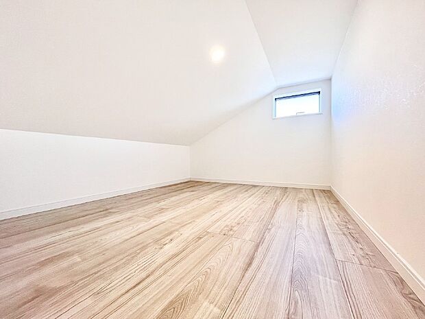 【その他設備(ロフト)】収納ほかにもアイデア次第で快適空間に大変身!