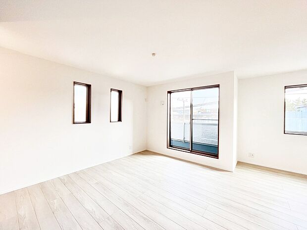 【ダイニング】家族が自然と集まる憩いのスペースになりそう