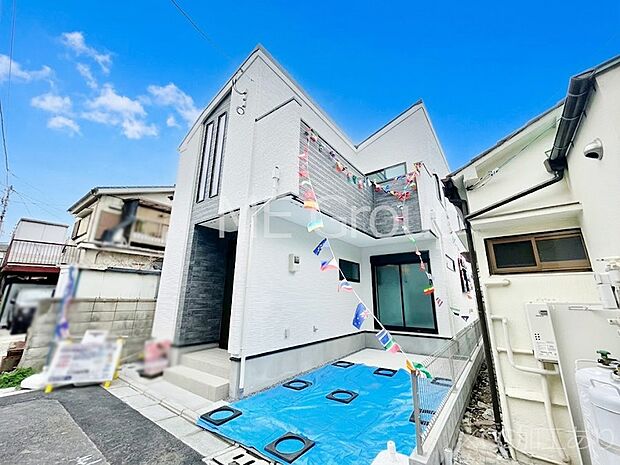 【現地外観写真】溢れる陽光でご家族の笑顔も輝く