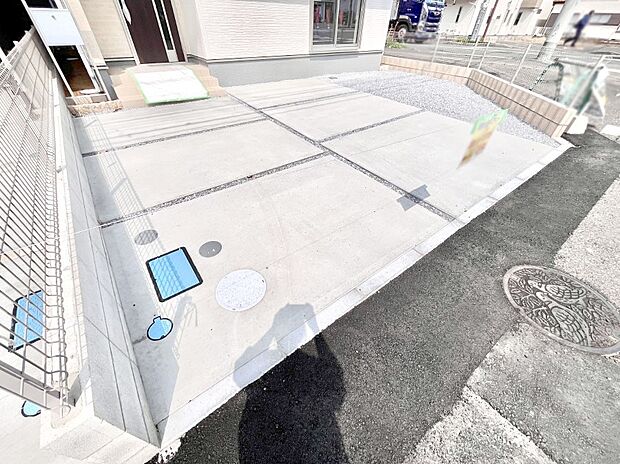 【駐車場】生活に欠かせない駐車スペース。