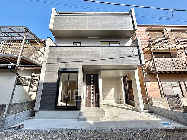 【現地外観写真】ゆとりが笑顔を生む心地よい生活