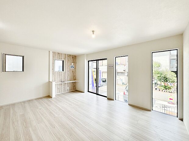 【ダイニング】家族が自然と集まる憩いのスペースになりそう　