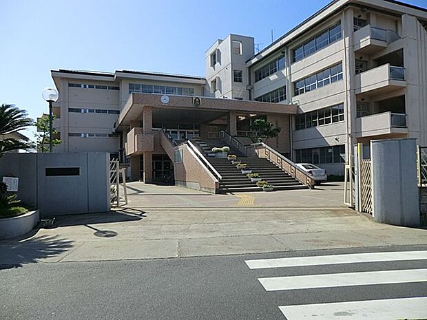 越谷市立大袋東小学校（約950m・徒歩12分）