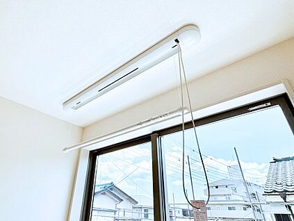 その他設備(室内物干し)