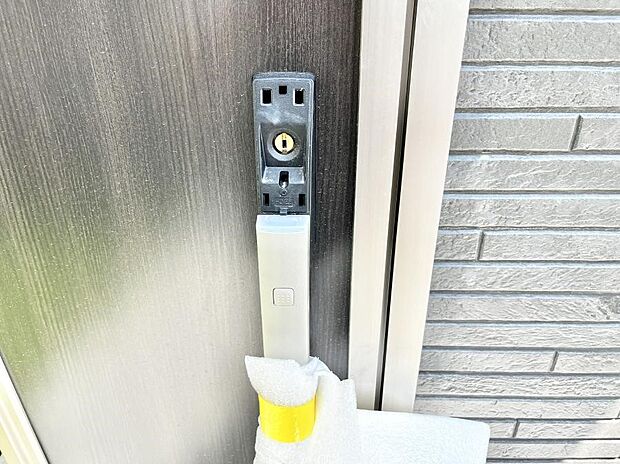 【玄関】ラクラク開錠！スマートコントロールキー。