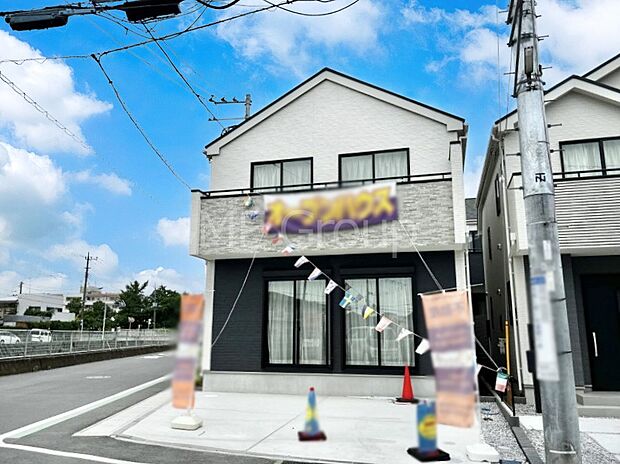 【現地外観写真】たっぷりの陽光と心地よい風が舞い込む住まい