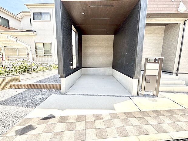 【駐車場】生活に欠かせない駐車スペース。