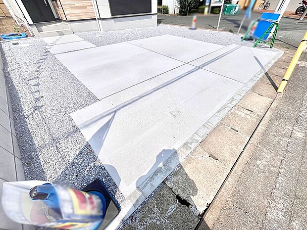 【駐車場】生活に欠かせない駐車スペース。