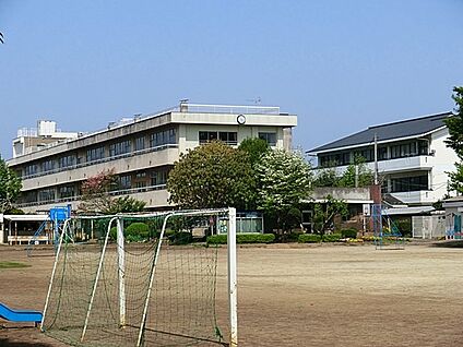 蓮田市立黒浜小学校 1130m(15分)