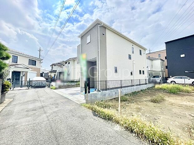 【前面道路含む現地写真】堂々完成!! ここから始まる新生活を応援いたします!