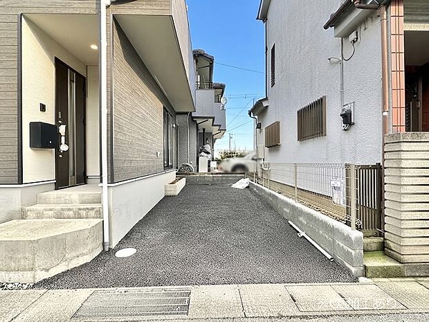 【駐車場】生活に欠かせない駐車スペース。
