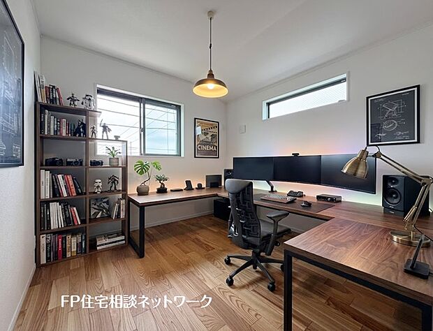 【洋室│5.3帖】 本画像はAIがCGで家具を作成しており、実際の現地に家具は設置されておりません。また、販売価格に家具等は含まれておりません。