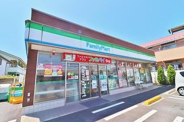 ファミリーマート東葛西三丁目店（約310m）