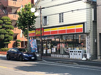 デイリーヤマザキ大洲2丁目店 190ｍ