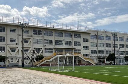 市川市立塩焼小学校 610m(徒歩8分。)