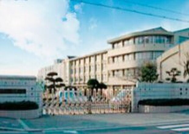 河南町立中学校