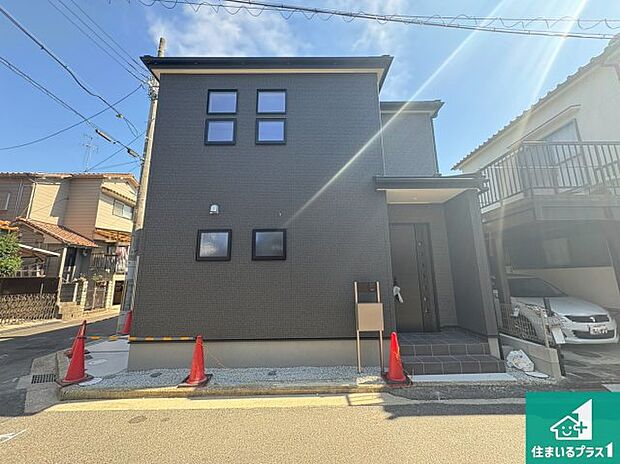 安心の10年保証！外観を美しく保ち、雨水で汚れを落とします！気になることがありましたら、お気軽にお問い合わせください！