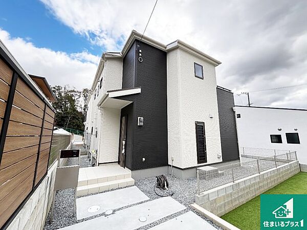 安心の10年保証！外観を美しく保ち、雨水で汚れを落とします！気になることがありましたら、お気軽にお問い合わせください！